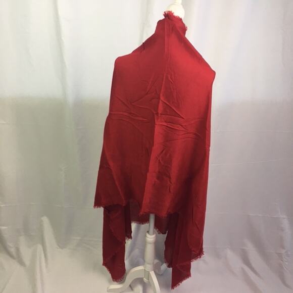 Soft Fringe Scarf Red - Picture 6 of 10